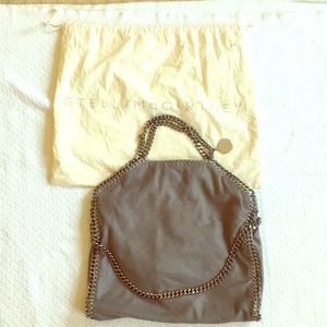 Hand bag
